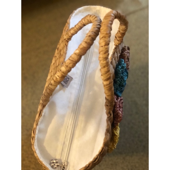 Raffia Summer Bag - Picture 4 of 8